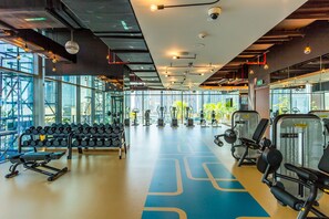Gym - Deluxe Holiday Homes - Marina Gate (Dubai)