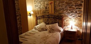 Habitación doble | Wifi gratis y ropa de cama 