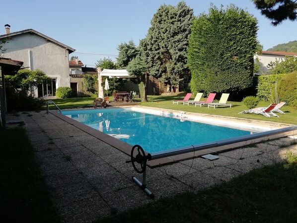 Seasonal outdoor pool