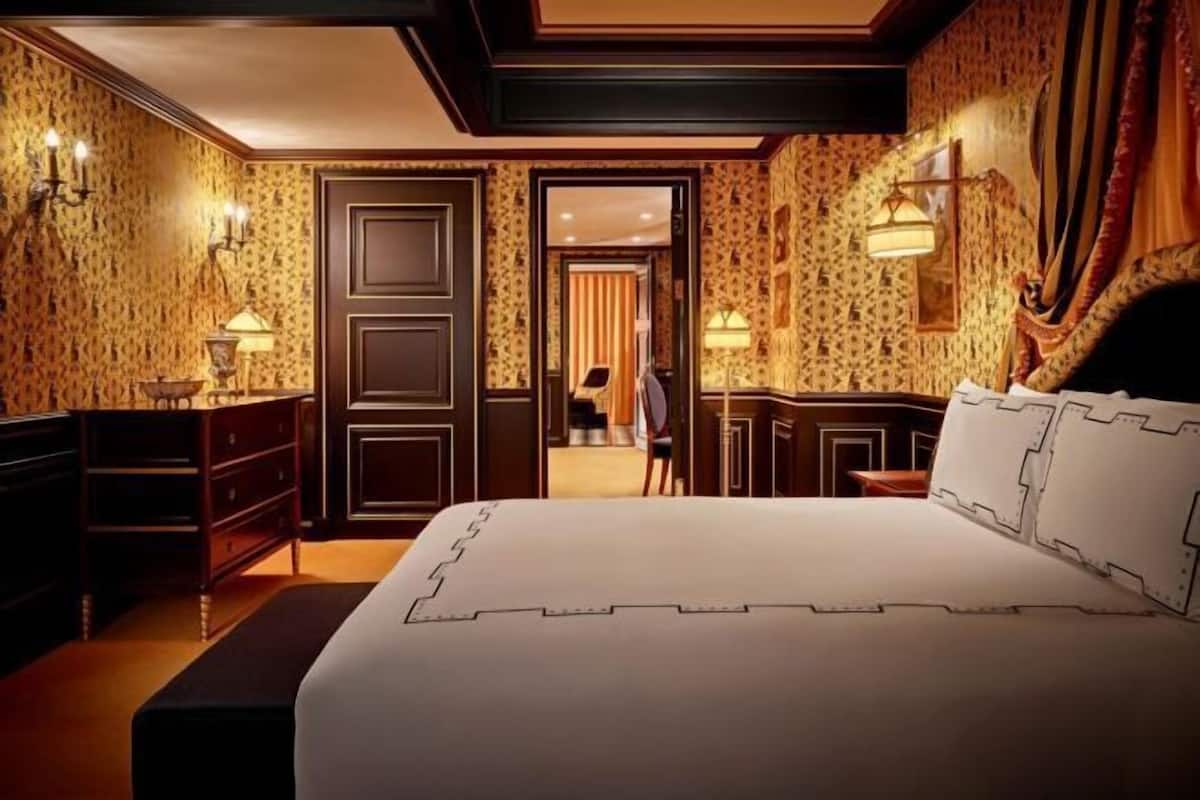 Premium bedding, minibar, in-room safe, blackout drapes