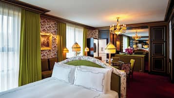 Boutique Home Presidential Suite(Extend stay 7+) | 高档床上用品、迷你吧(备有免费物品)、客房内保险箱、办公桌