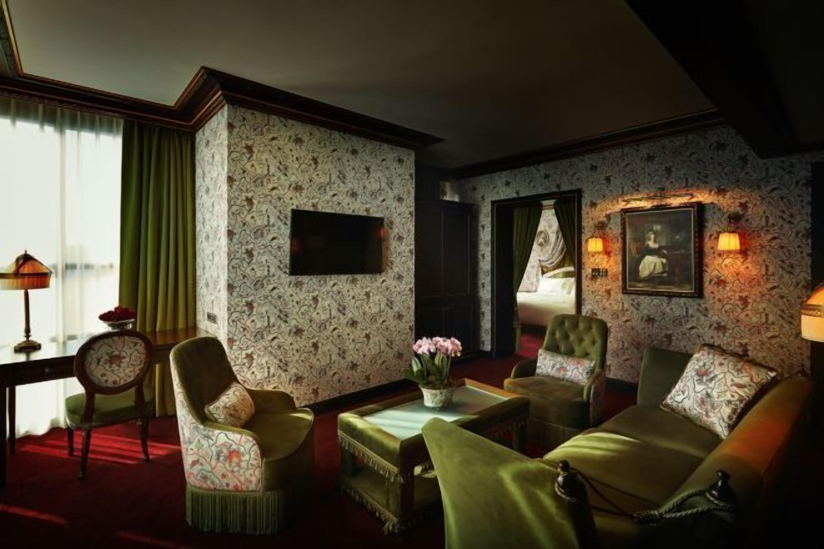 Een 55-inch smart-tv met kabelzenders