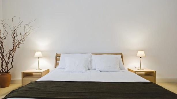 Kamar Double | Meja kerja, kedap suara, setrika/meja setrika, dan Wi-Fi gratis