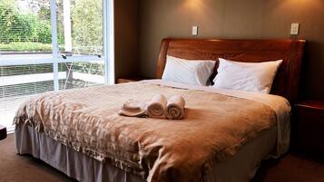 Desk, blackout curtains, free WiFi, bed sheets