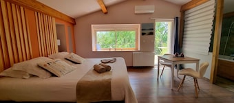 Villa Alyzea
