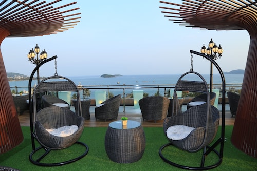 Phung Hung Boutique Hotel