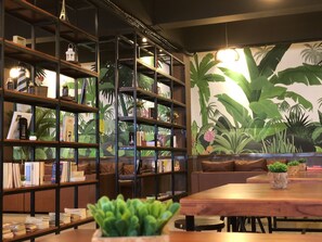 Bar lounge