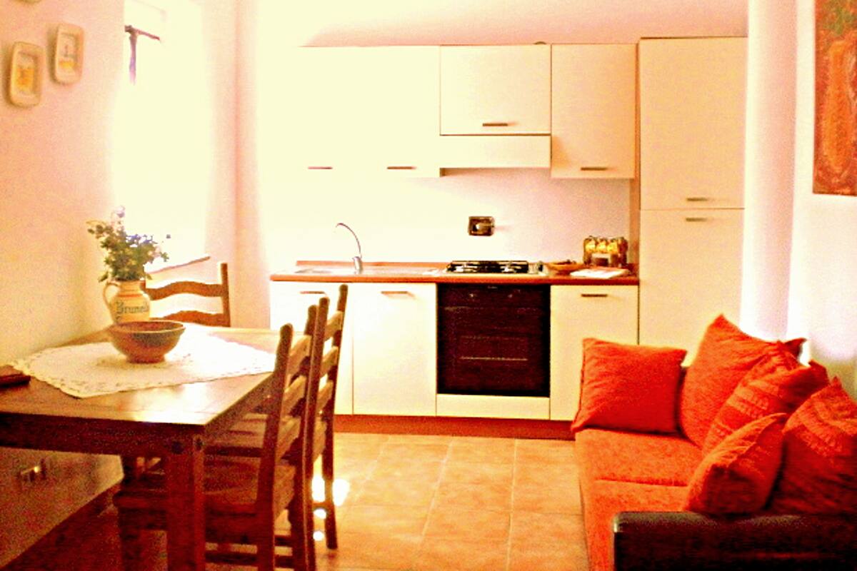 Familienstudio, 1 Schlafzimmer, barrierefrei, Gartenblick | 1 Schlafzimmer, individuell eingerichtet, Zustellbetten, Bettwäsche