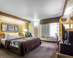 Camera Standard, 1 letto king, non fumatori | Una scrivania, ferro/asse da stiro, Wi-Fi gratuito, lenzuola