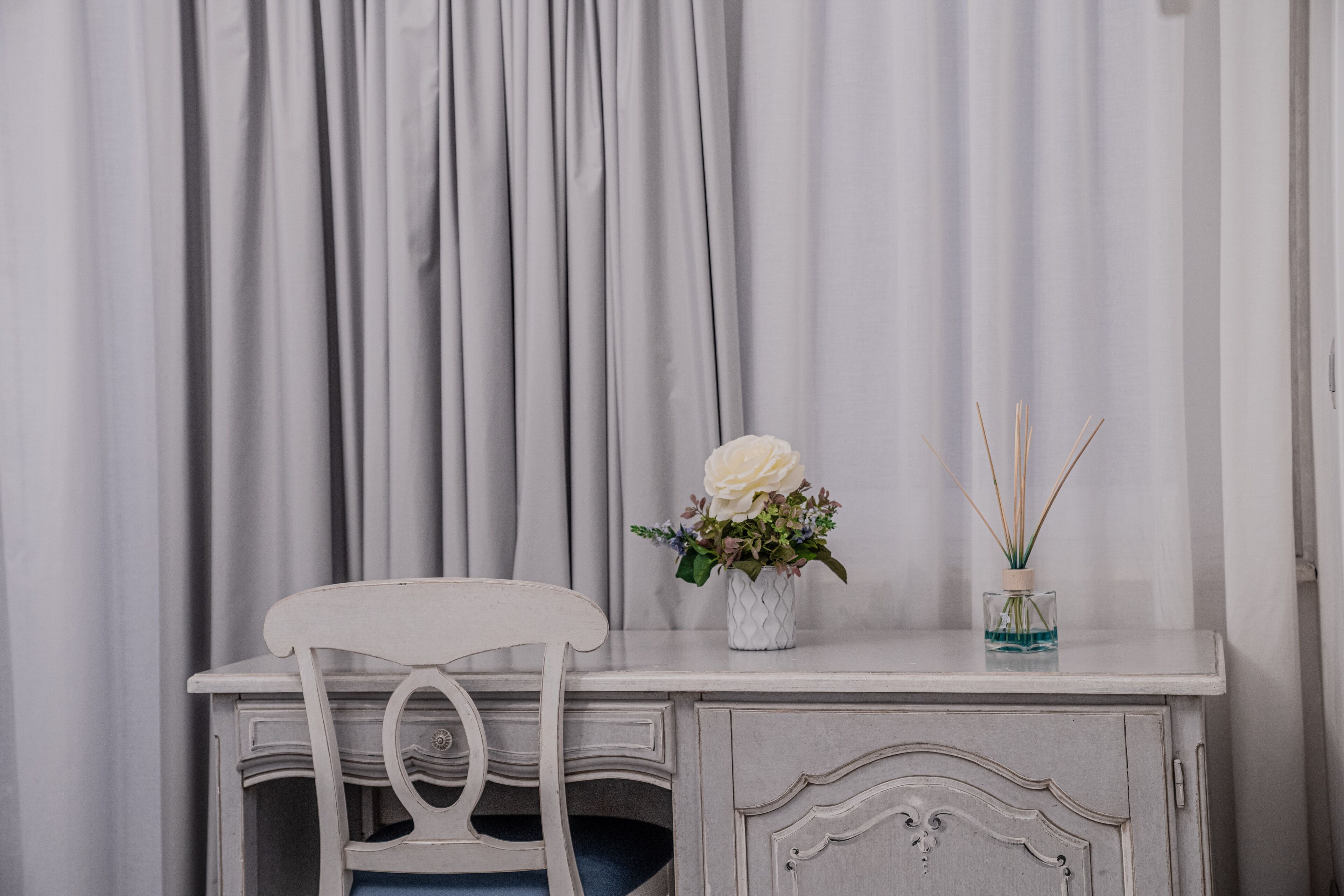 minibar, in-room safe, desk, blackout curtains