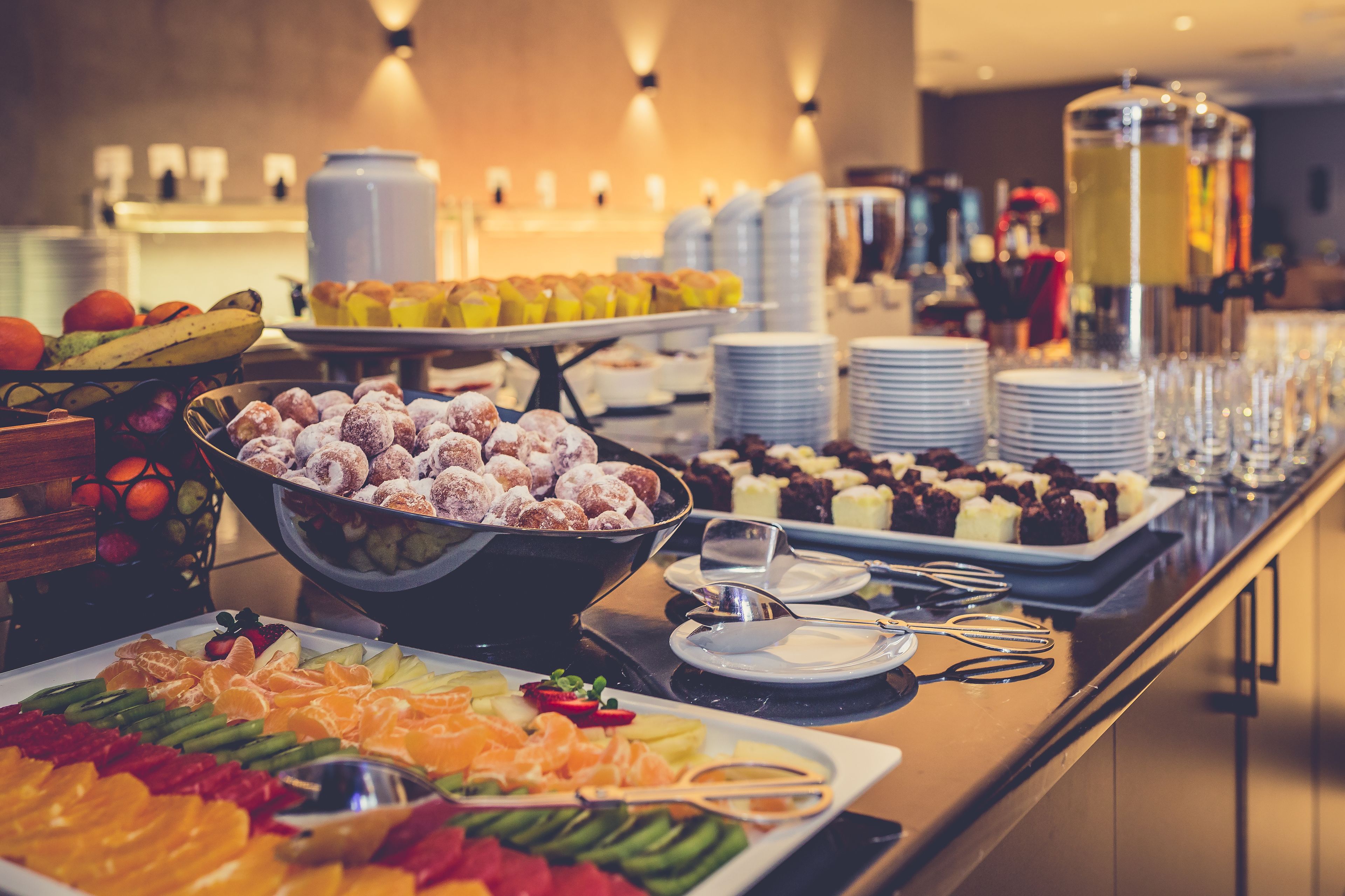 2 restaurants, breakfast, lunch, dinner served; local cuisine