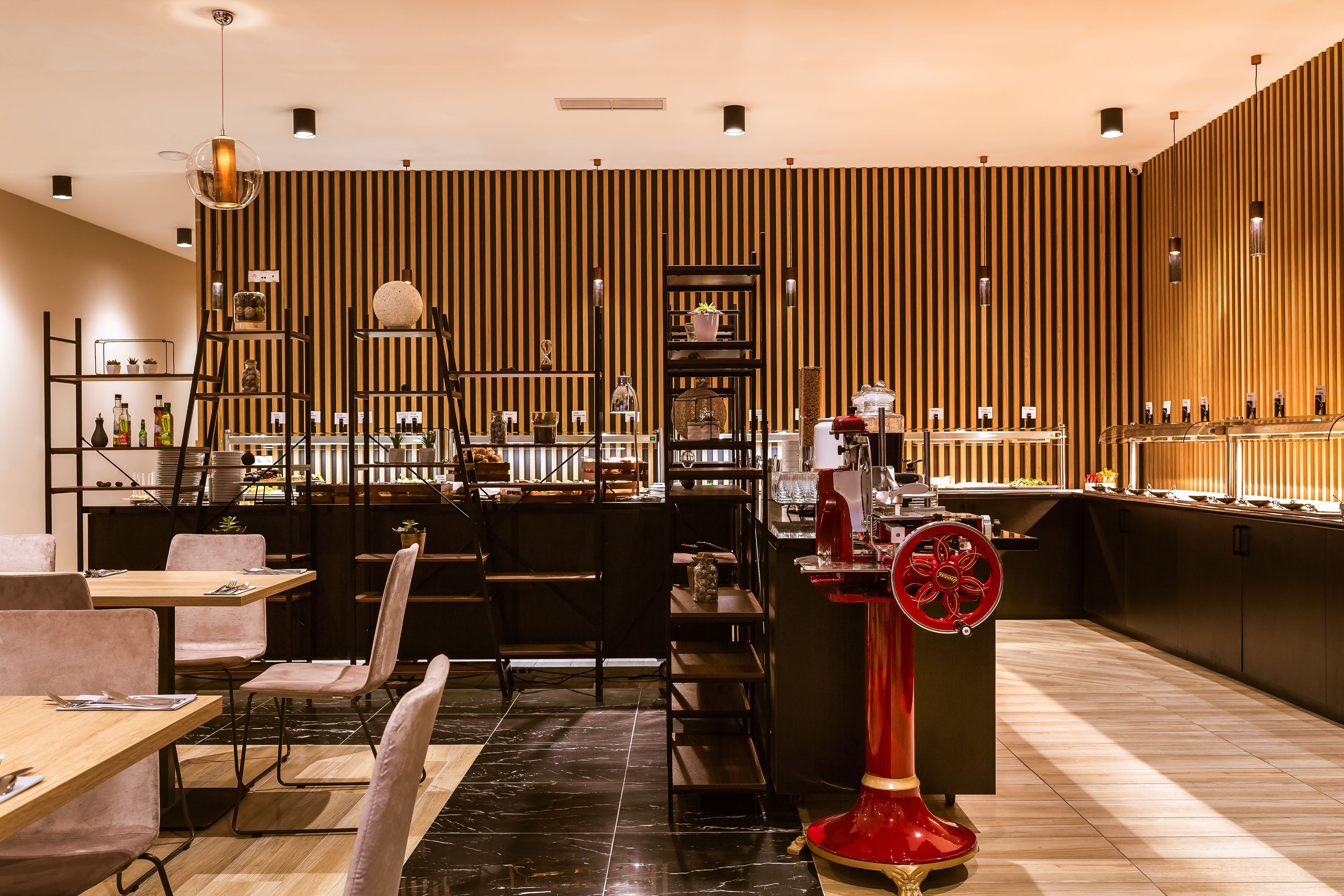 2 restaurants, breakfast, lunch, dinner served; local cuisine