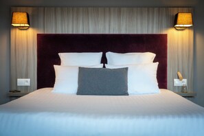 Basic Studio, Non Smoking | Desk, laptop workspace, soundproofing, free WiFi - Nemea Appart Hotel Elypseo Strasbourg Port (Strasbourg)