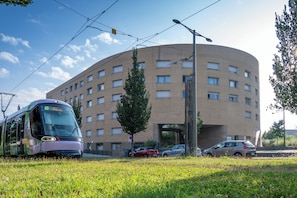 Façana frontal de l'allotjament