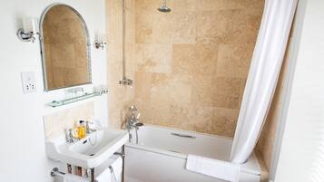 Luxury Double or Twin Room, Ensuite, Garden View (Gwelva) | Bathroom
