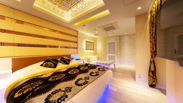 スイート | ミニバー、デスク、WiFi (無料)