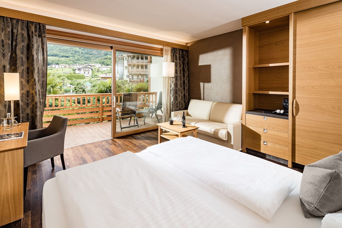1 habitación, ropa de cama de alta calidad y minibar