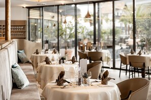 Restaurant - Lake Spa Hotel SEELEITEN (Caldaro Sulla Strada del Vino)