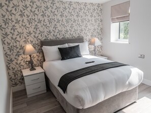 2 عدّة غرف نوم