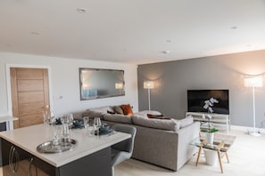 Appartement, privébadkamer (Garden - Flat 4) | Dineren