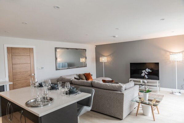 Appartement, privébadkamer (Garden - Flat 4) | Dineren