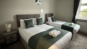 Kamar Keluarga