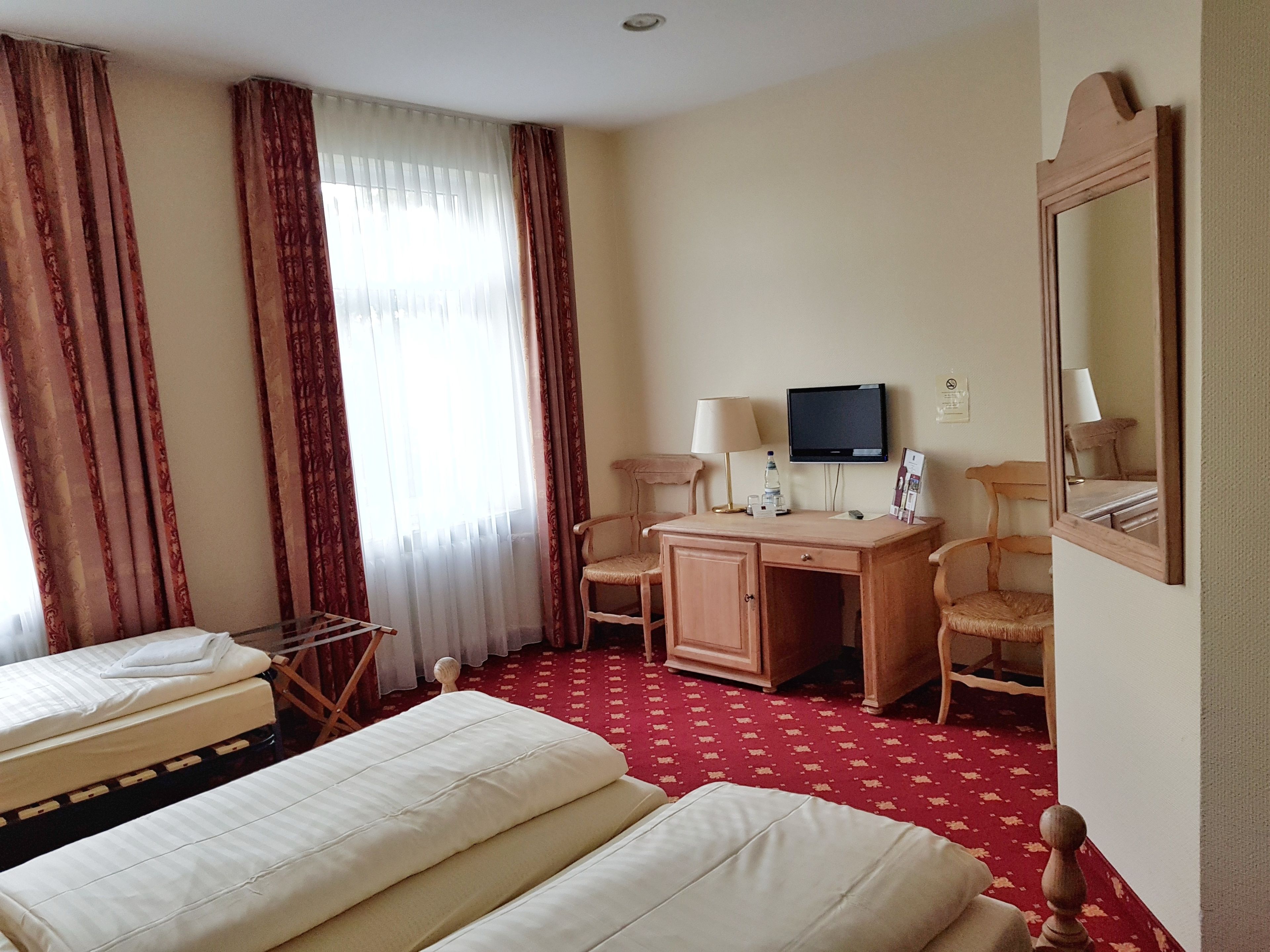 triple room | in-room safe, desk, blackout curtains, soundproofing