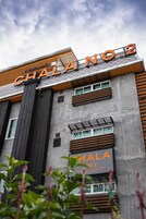 Fachada de la propiedad