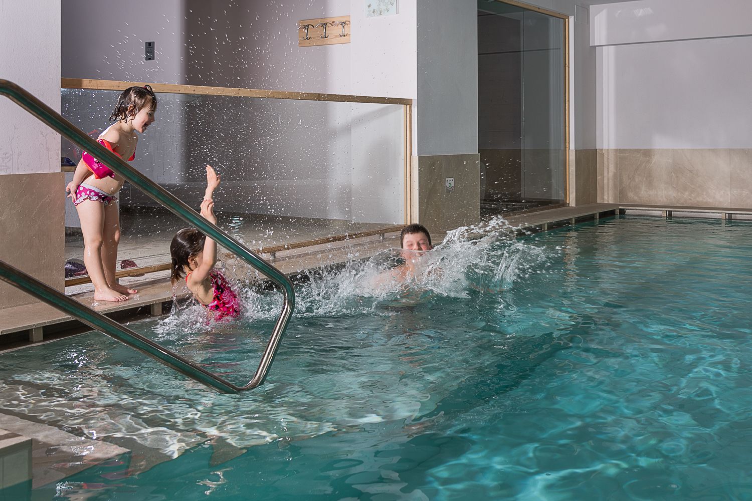 Innenpool, Liegestühle