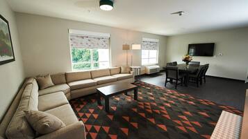 In-room safe, desk, laptop workspace, blackout drapes