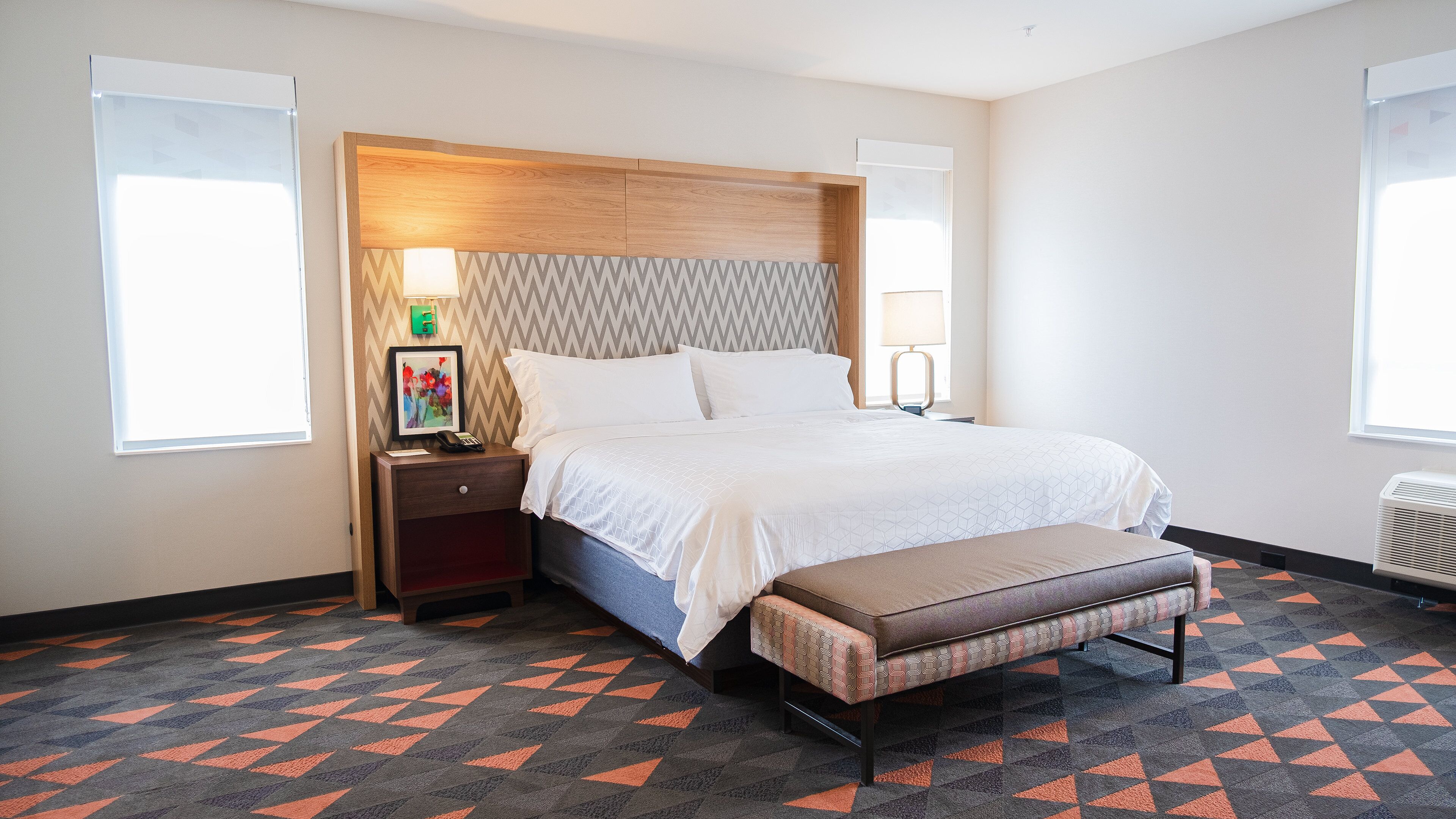 Suite, 1 King Bed with Sofa bed, Accessible (Communications) | In-room safe, desk, laptop workspace, blackout curtains