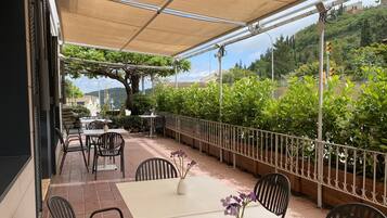 Terras