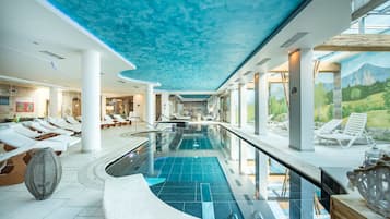 Piscine extérieure (ouverte en saison)