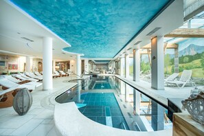 Piscina externa sazonal