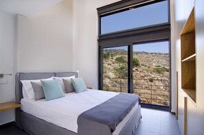 Villa Signature, piscine privée | 2 chambres, coffres-forts dans les chambres, bureau