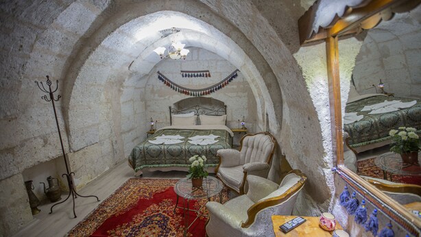 Arch Room | Desk, soundproofing, WiFi (free), bed sheets - Serenity Stone House (Nevsehir)