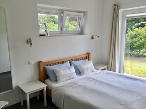 3 chambres, fer et planche à repasser, Wi-Fi, literie fournie