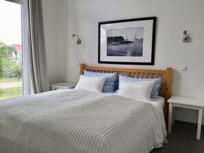 3 Schlafzimmer, Bügeleisen/Bügelbrett, WLAN, Bettwäsche