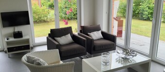 Freundliches 5* Ferienhaus mit Schleiblick | Sauna | Whirlwanne | Kaminofen