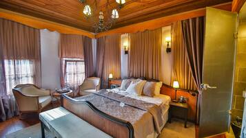 Phòng đôi Royal | Minibar, két bảo mật tại phòng, phòng cách âm