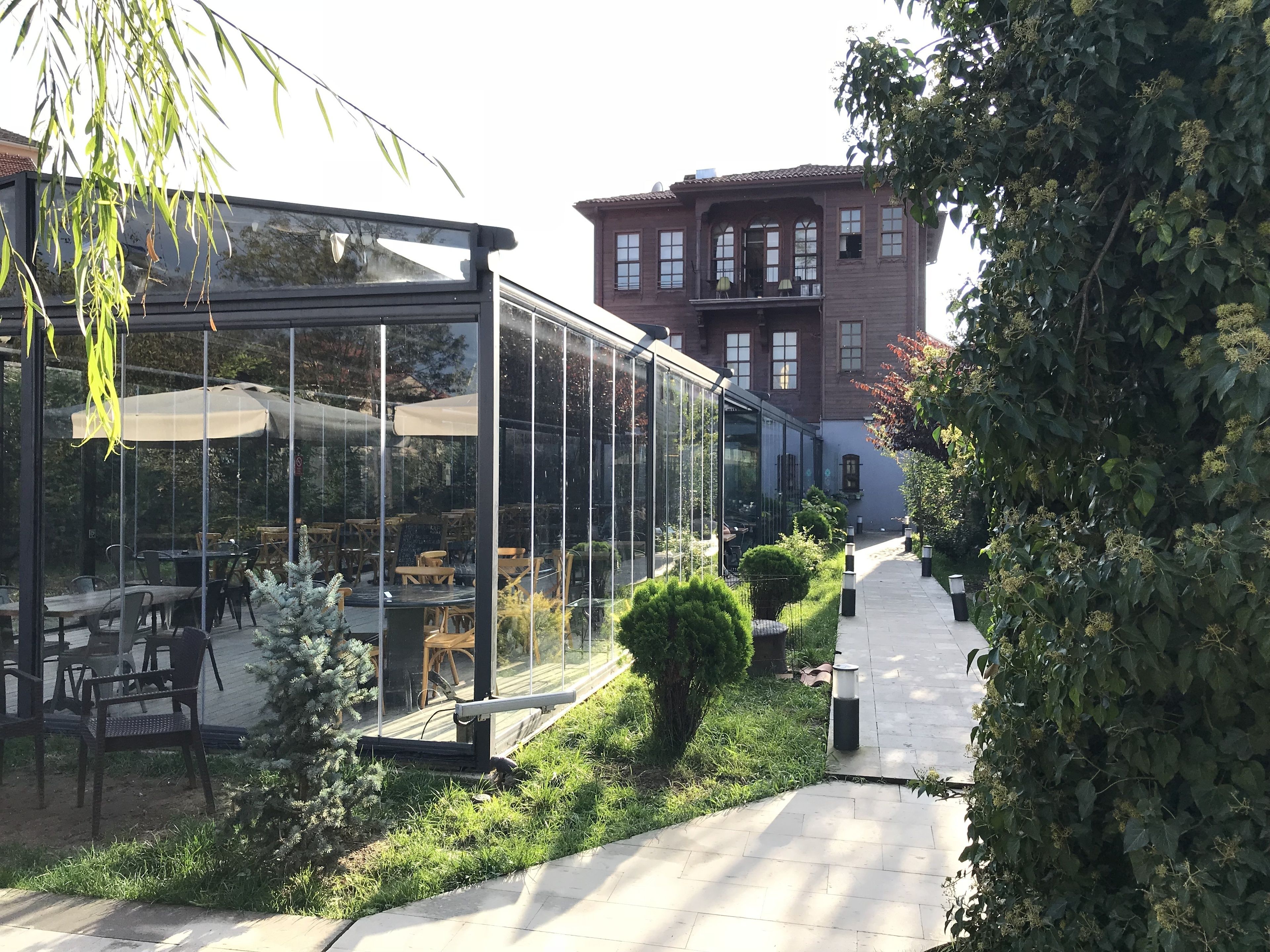 outdoor banquet area