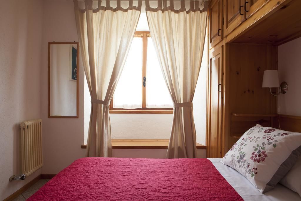 Appartement Confort | 1 chambre, bureau, rideaux occultants, lits bébé (gratuits)