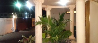 Tintech Bed & Breakfast