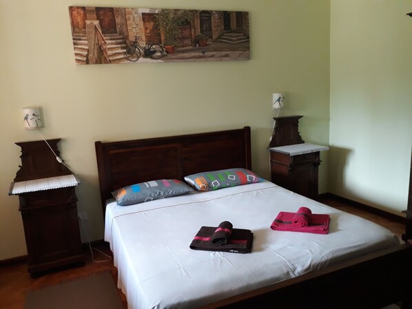 Double Room, Shared Bathroom