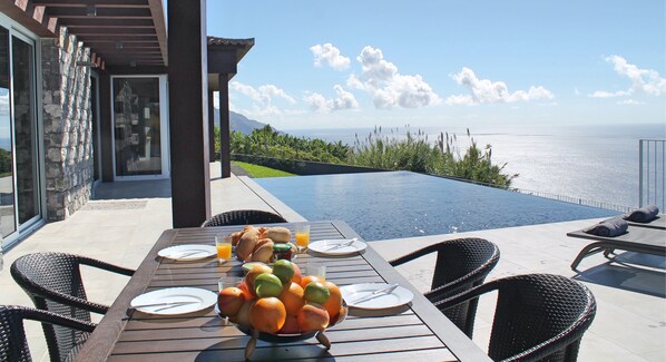 Terrace/patio - Cliffscape by Our Madeira (Calheta)