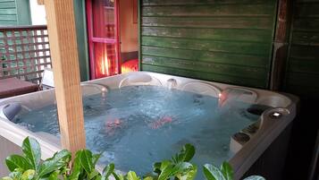 Idromassaggio all'aperto