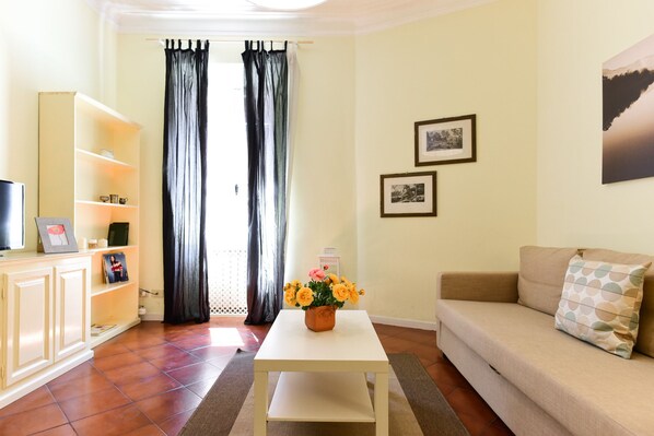 Apartment, 1 Bedroom | Living area - Via Giulia Charming Apartment (Rome)