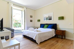 Apartment | 3 bedrooms, iron/ironing board, free WiFi, bed sheets - Monti Apartment (Rome)