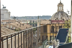 Balcony - Rome at Your Feet Apartment (Rome)