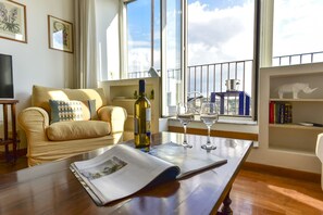 Living area - Rome at Your Feet Apartment (Rome)